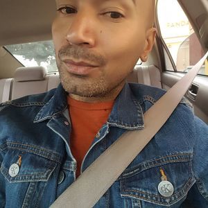 Meet your Posher, Derek